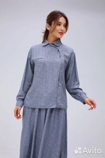 Костюм женский с юбкой