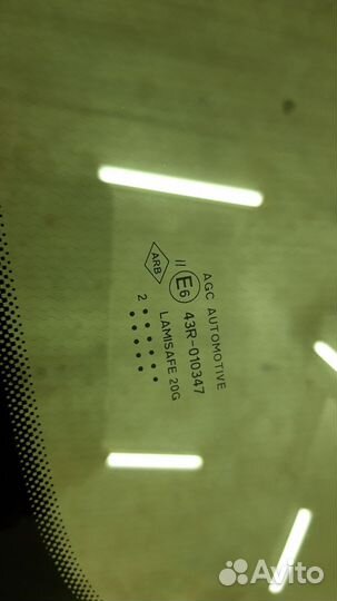 Стекло Renault Kaptur