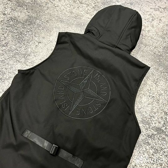 Жилетка Stone island