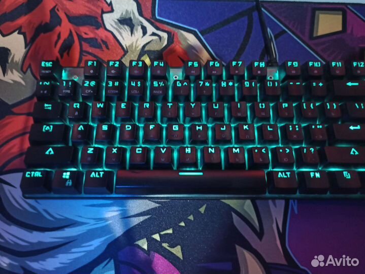 Игровая механическая клавиатура