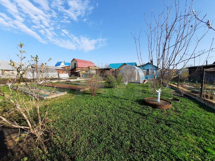 Дом 62,6 м² на участке 8 сот.