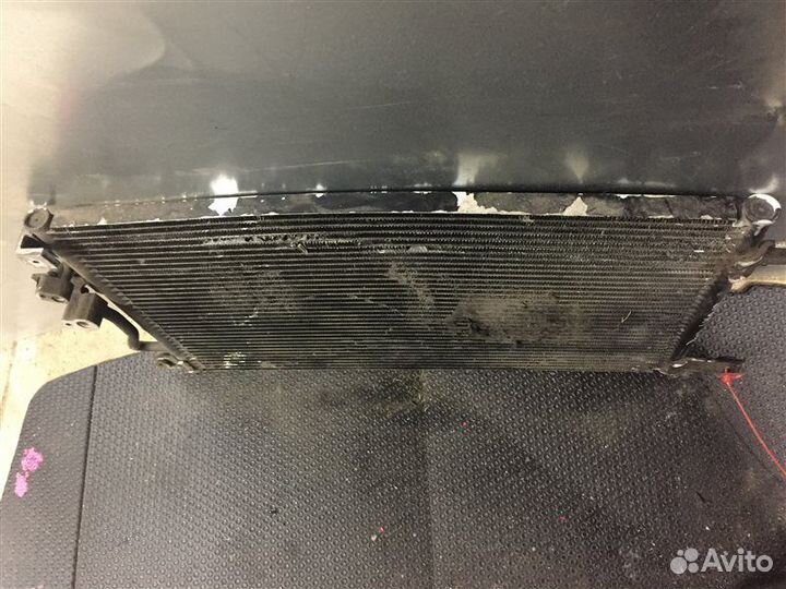 Радиатор кондиционера Mitsubishi Pajero 3.2 2008