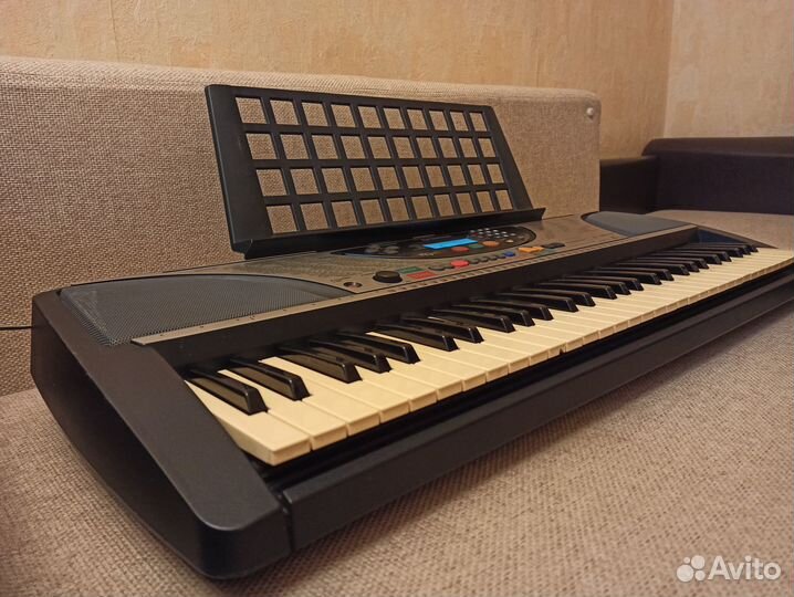 Синтезатор yamaha psr-240