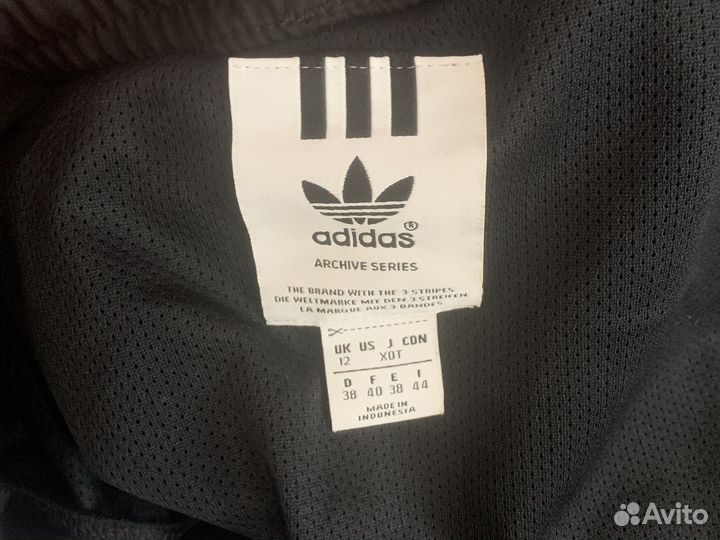 Шорты adidas женские