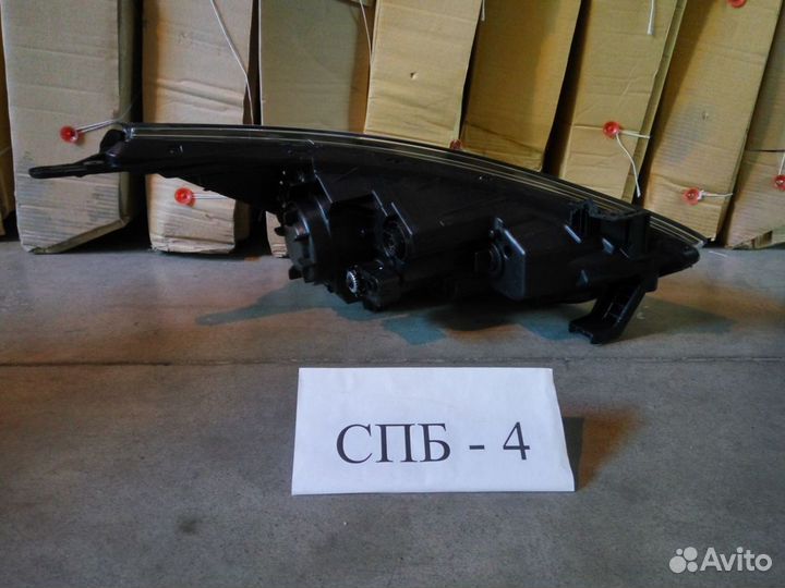 Левая фара Hyundai Solaris