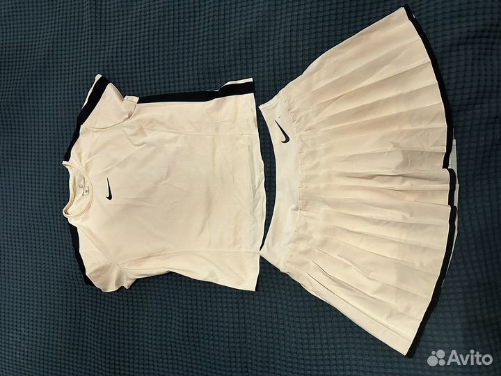 Костюм юбка и футболка nike