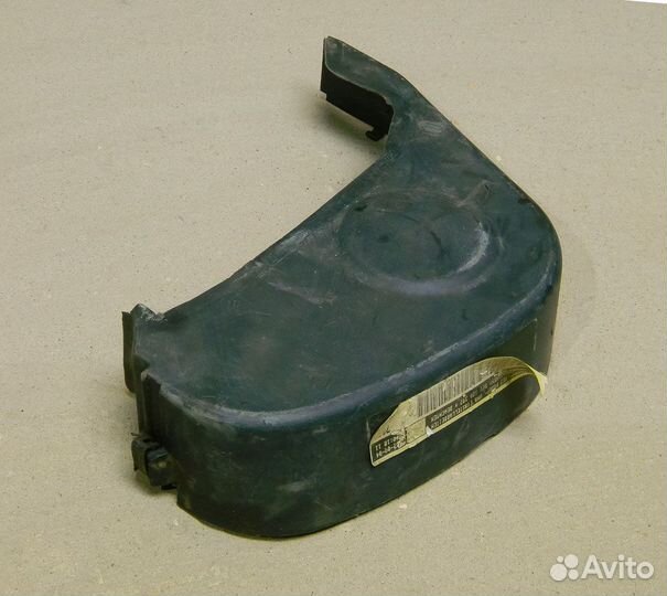 Кожух ремня грм VW Polo 3 1.4 (дефект)