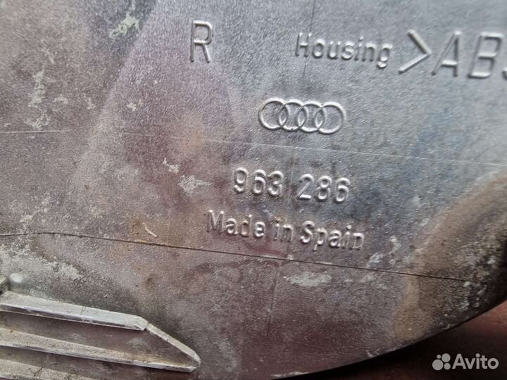 Указатель поворота правый белый для Audi A3 (8L1)