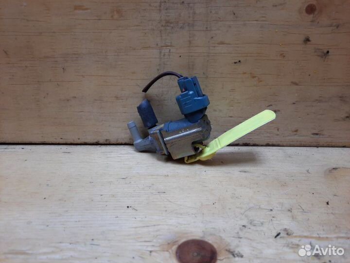 Клапан вакуумный Toyota Alphard MNH10W 1mzfe 2004