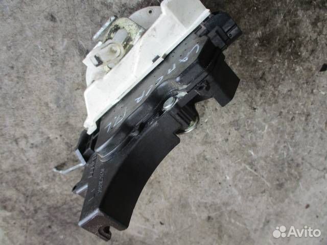 Замок двери передней левой Mitsubishi Lancer 9
