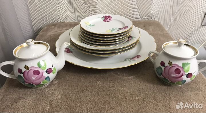 Столовый фарфоровый сервиз СССР