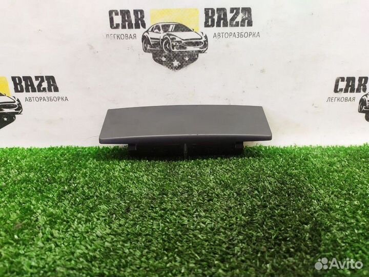 Пепельница центральной консоли