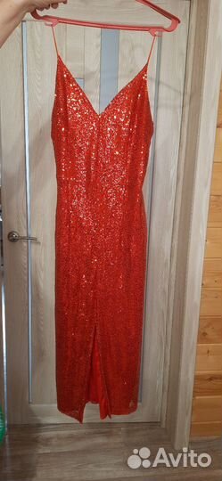 Вечернее платье 46 размера красное