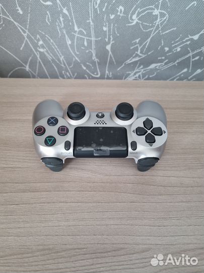 Sony PS4 500gb/ много игр /2 геймпада