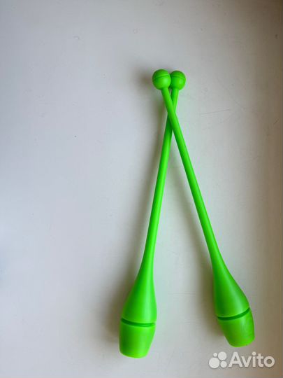 Гимнастические булавы