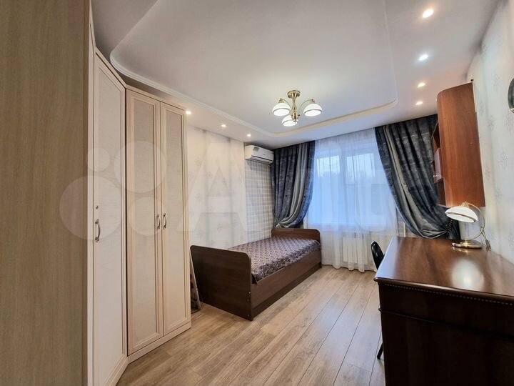 3-к. квартира, 73 м², 3/9 эт.