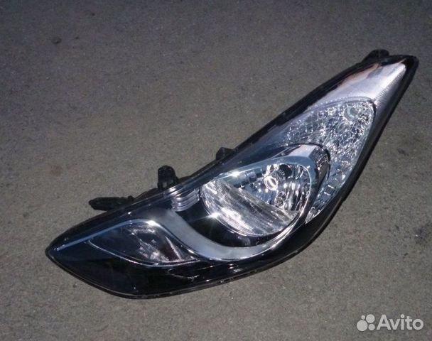 Фара левая передняя левая Hyundai Elantra MD