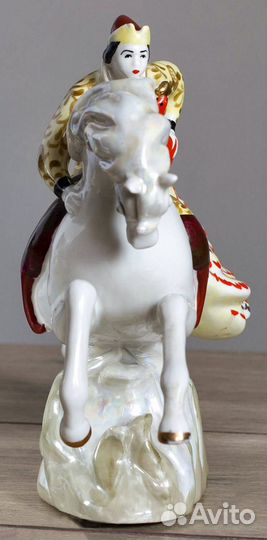 Фарфор статуэтка Иван царевич и жар птица лзфи