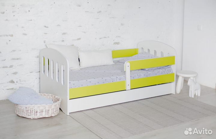 Кровать софа цвет из лдсп с бортом от 2х лет