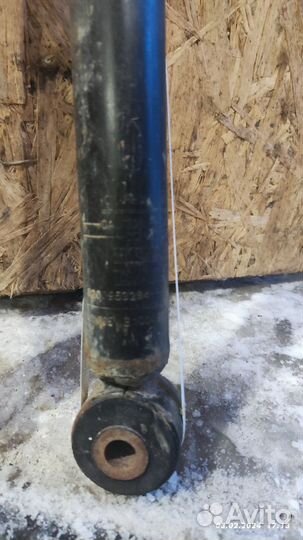 Амортизаторы задние Reno Logan