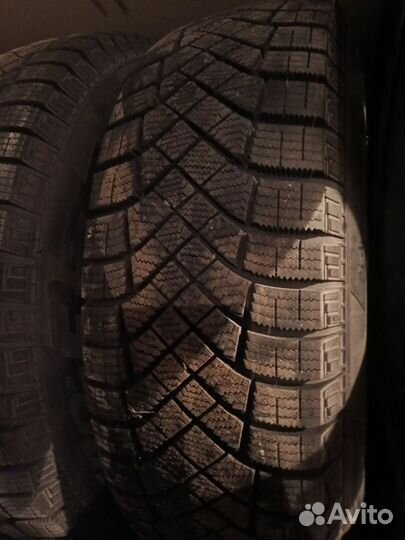 Pirelli Ice Zero 195/65 R15