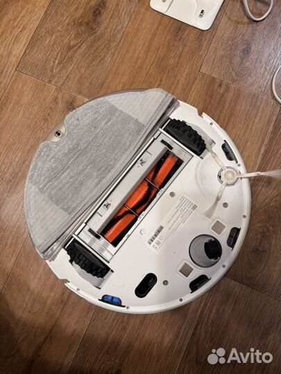 Робот-пылесос Xiaomi Mi Robot Vacuum-Mop