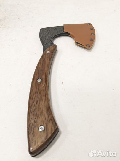 Топорик кованый-туристический,в чехле.Дерево-орех