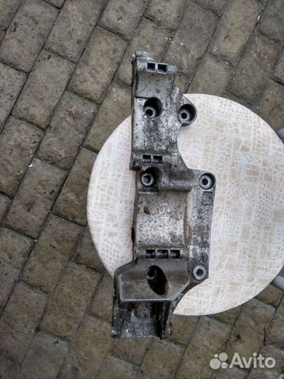 Запчасти для шкода авто акл 1.6