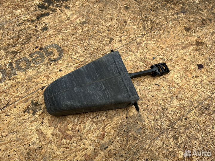 Range rover vogue 3 ограничитель задний