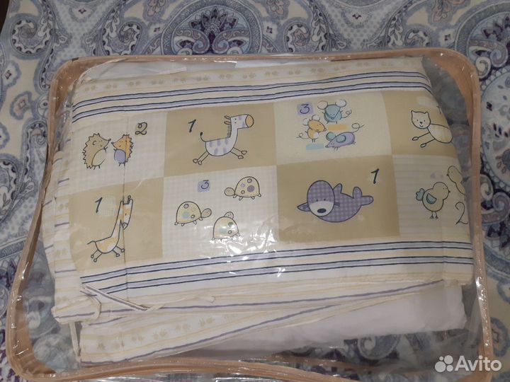 Бампер для детской кроватки