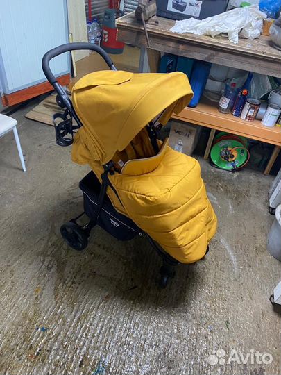 Прогулочная коляска Cross