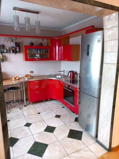 4-к. квартира, 81,2 м², 4/4 эт.