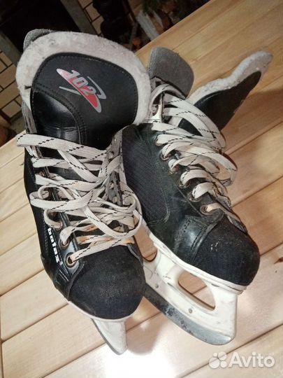Коньки хоккейные 39-40 размер