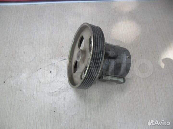 Насос гура Peugeot Partner