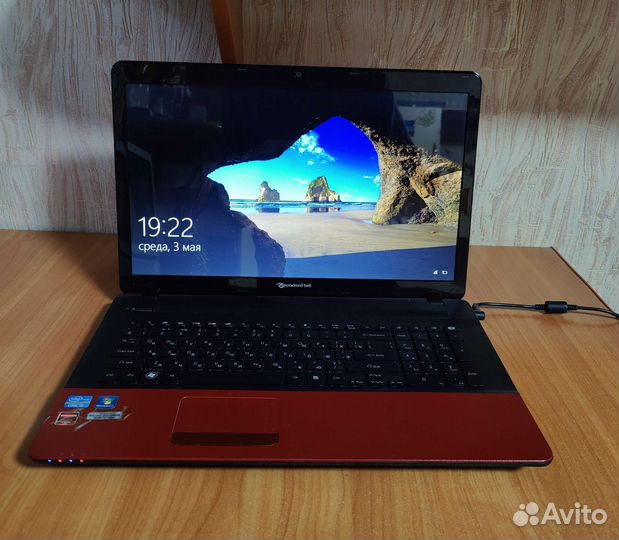 Ноутбук Packard Bell P7YS0