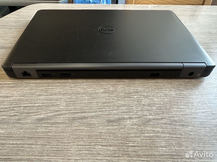 Рабочий Dell Laititude e5250 i5 для дома