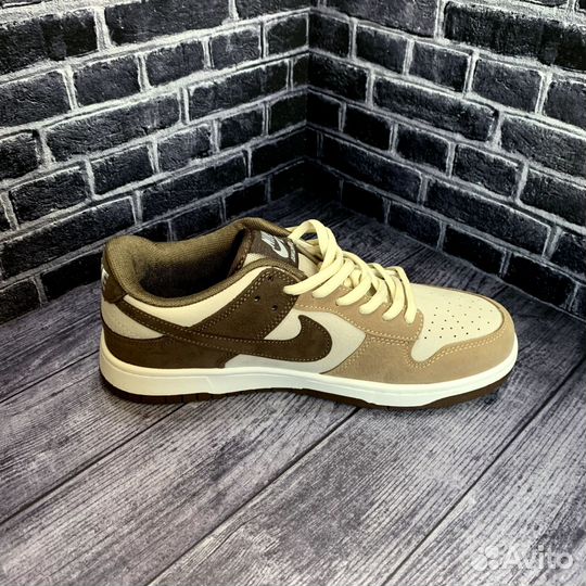 Кроссовки Nike SB Dunk Low Pro