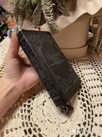 Кошелек женский в виде книги