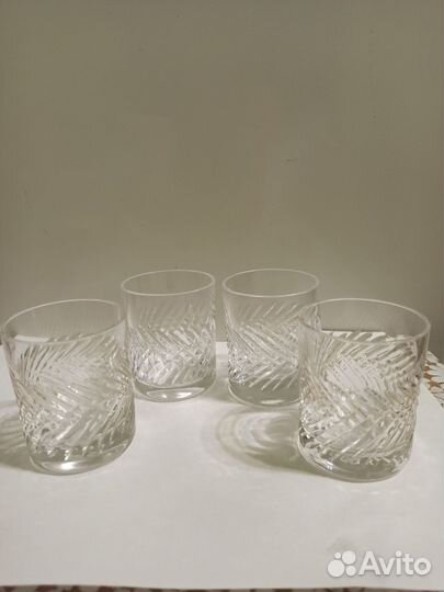 Стопки, рюмки, стаканы