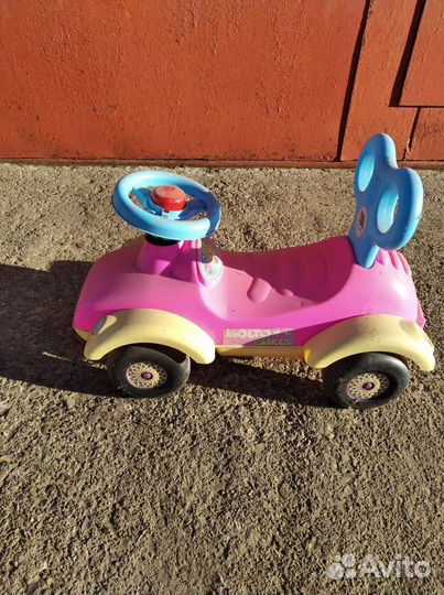 Детский беговел