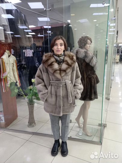 Шуба норковая автоледи с куницей большой размер