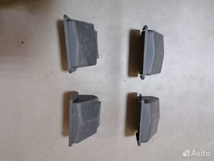 Заглушка сиденья Opel Monterey A 1992-1998