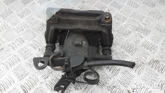 Суппорт тормозной задний левый volkswagen phaeton