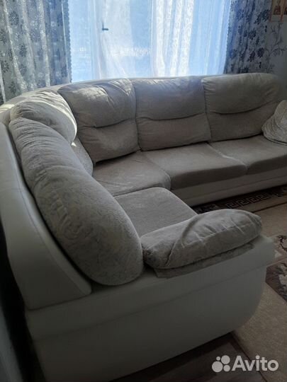 Угловой диван