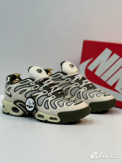Кроссовки мужские nike air max plus