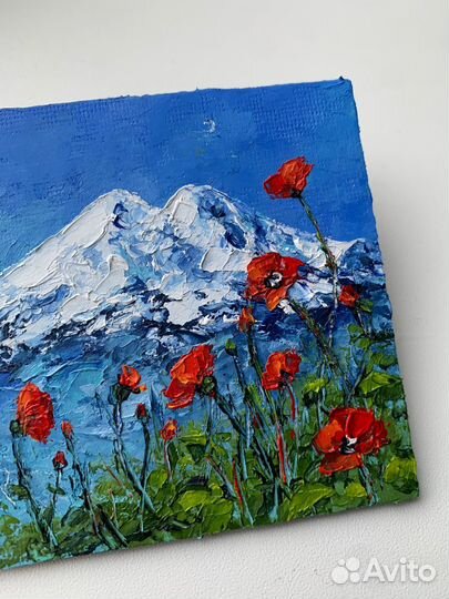 Картина-магнитик Эльбрус поле с маками 7,5*7,5 см