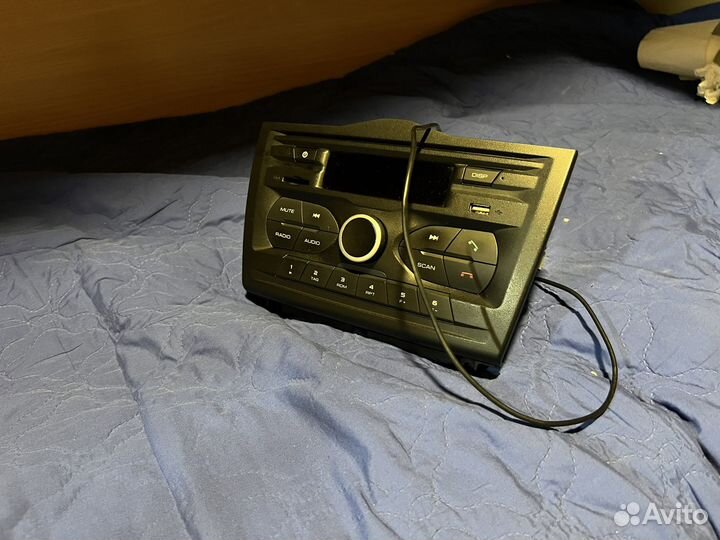 Штатная магнитола Лада Гранта FL