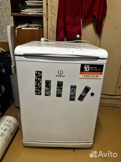 Холодильник Indesit