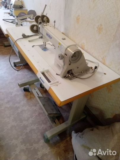 Швейная машинка Gemsy