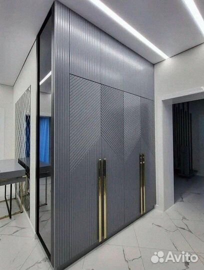 Шкаф распашной на заказ с доставкой